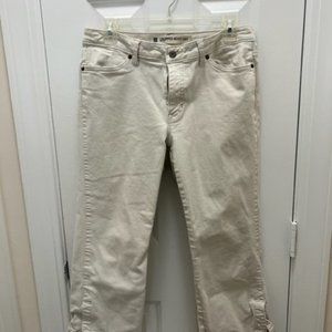 GAP Cropped boot cut khaki jean capris